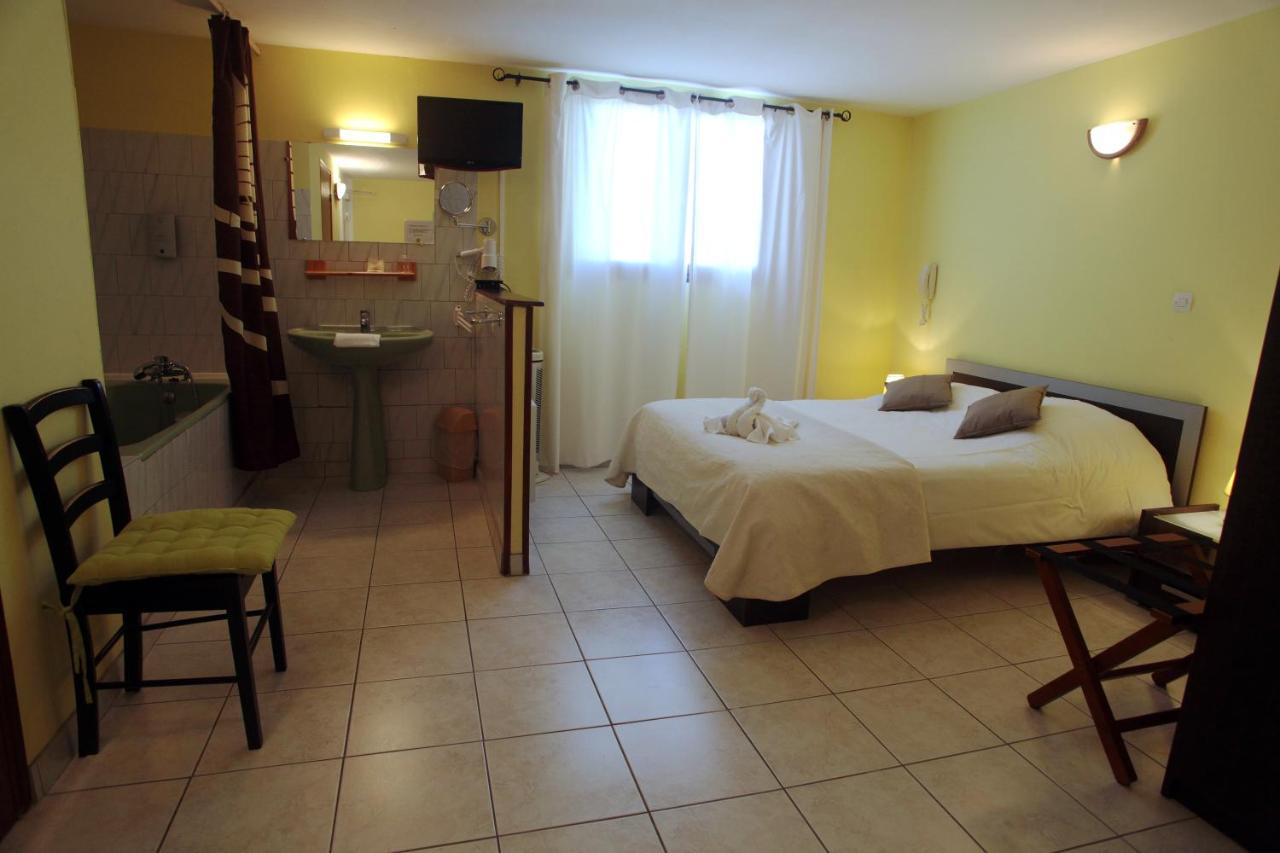Logis Hotel Le Pressoir Saint-Chinian Eksteriør bilde