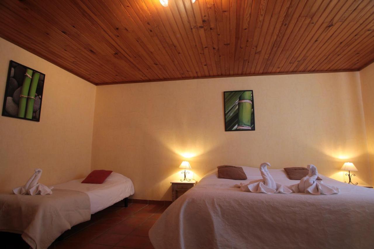 Logis Hotel Le Pressoir Saint-Chinian Eksteriør bilde